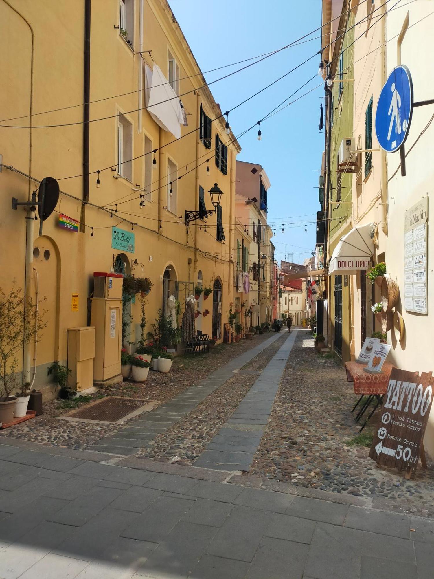 Nice Apt In A Street In Old Town Alghero Exteriör bild